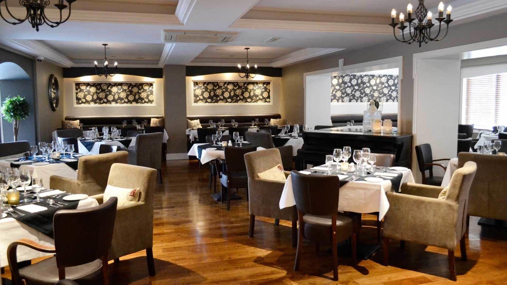 Cill Aodain Court Hotel Kiltimagh Ngoại thất bức ảnh
